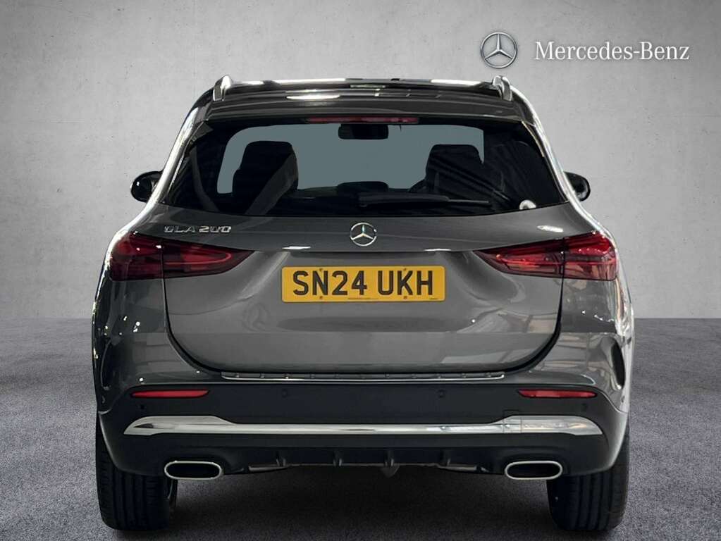 Mercedes-Benz GLA Class 200 Amg Line Executive 2024 SN24UKH Grey #4