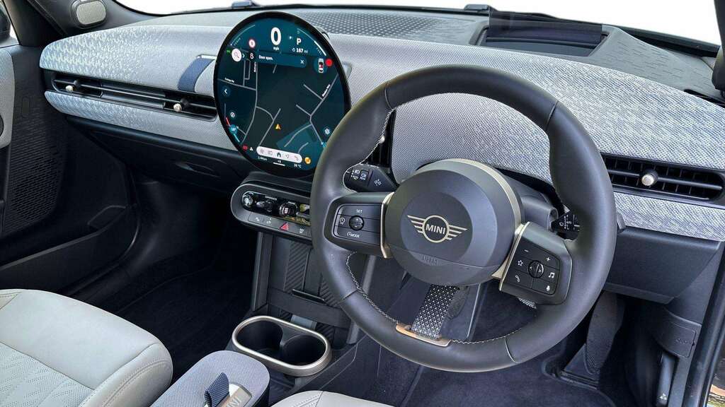 Mini Hatch 2.0 S Exclusive 2026 GD75XWR Black #6