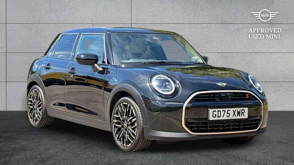Mini Hatch 2.0 S Exclusive 2026 Black