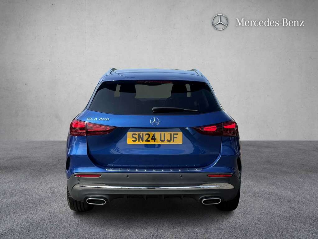 Mercedes-Benz GLA Class 200 Amg Line Executive 2024 Blue #6