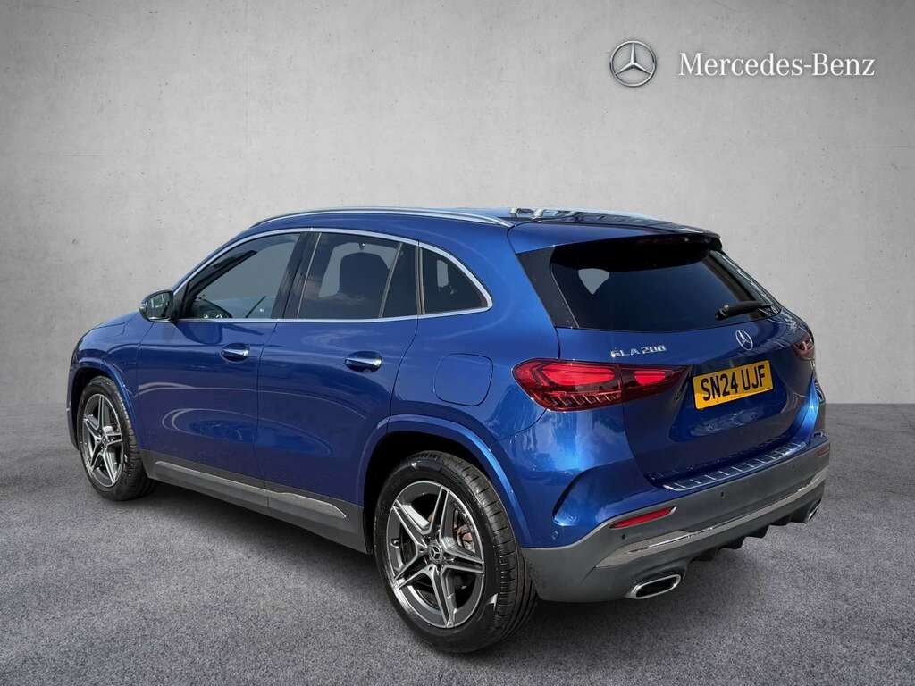 Mercedes-Benz GLA Class 200 Amg Line Executive 2024 Blue #5
