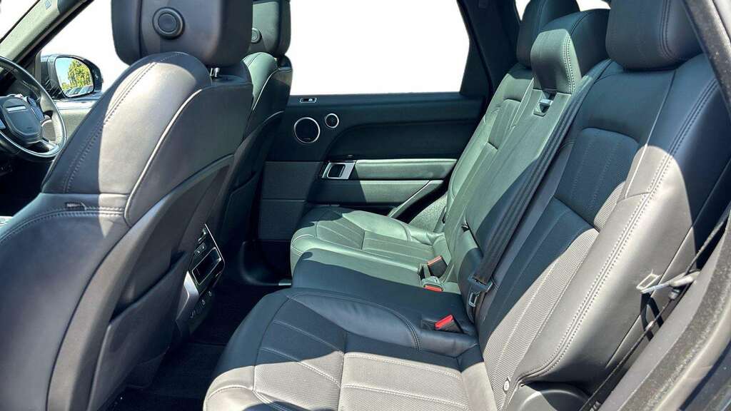 Land Rover Range Rover Sport 3.0 D250 Hse Silver 2022 GV71HVP Black #4