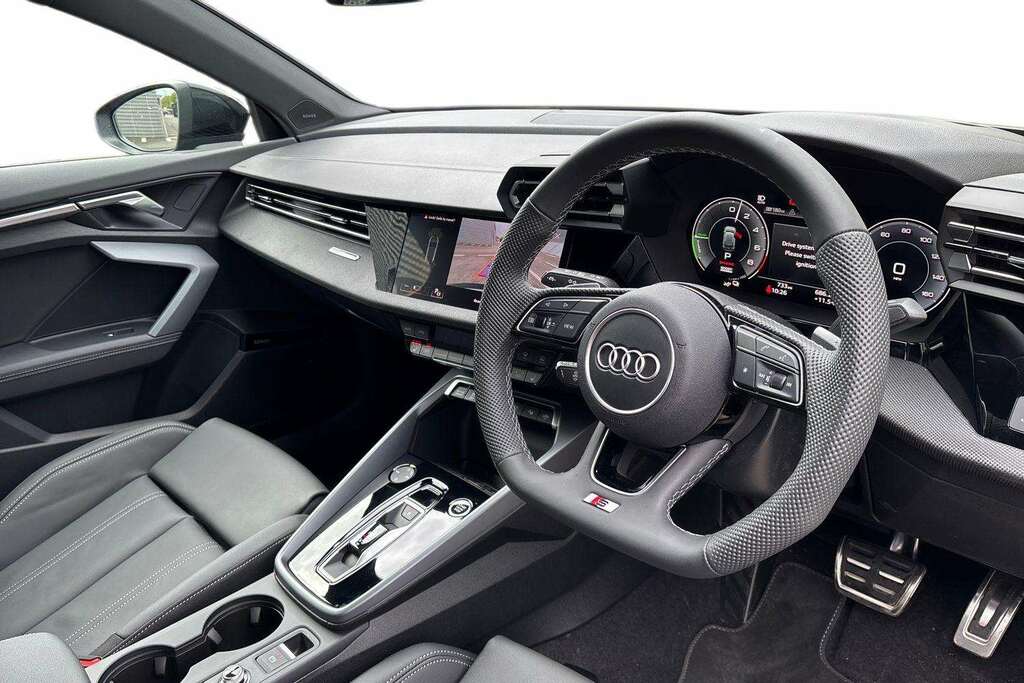 Audi A3 1.5 Tfsi E 204 Black Edition S Tronic 2026 Black #6