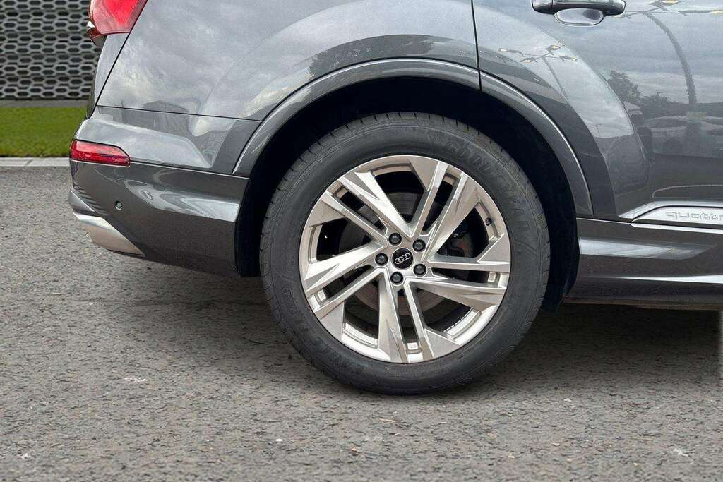 Audi Q7 3.0 Tdi V6 50 Black Edition Tiptronic Quattro Euro Black #11