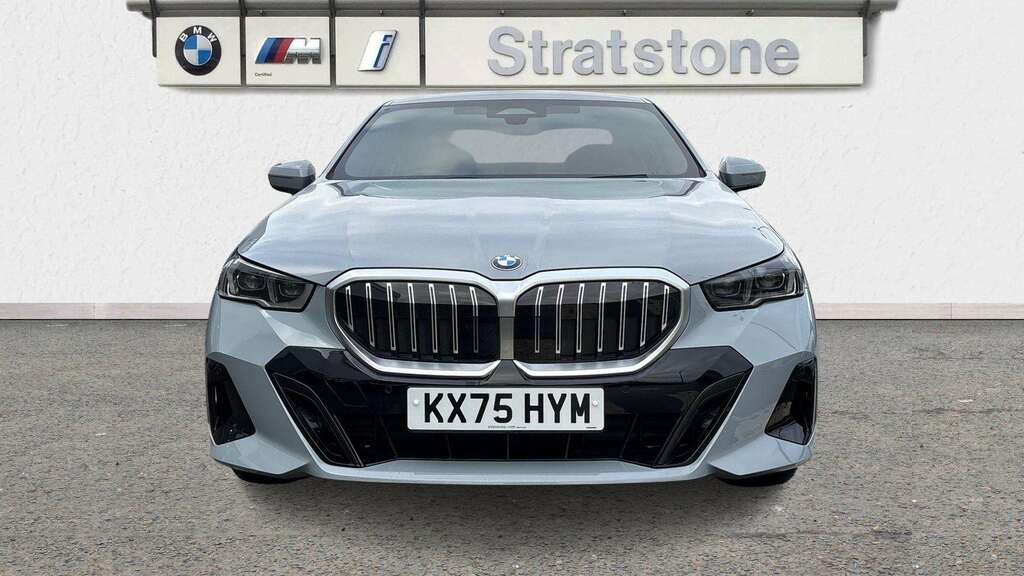 BMW 5 Series 550E Xdrive M Sport Pro 2025 Black #19