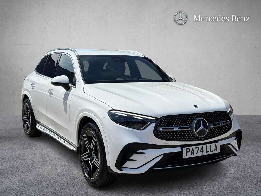 Mercedes-Benz GLC Class 220D 4Matic Amg Line Premium 9G-tronic 2024 White