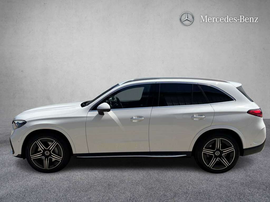 Mercedes-Benz GLC Class 220D 4Matic Amg Line Premium 9G-tronic 2024 PA74LLA White #4