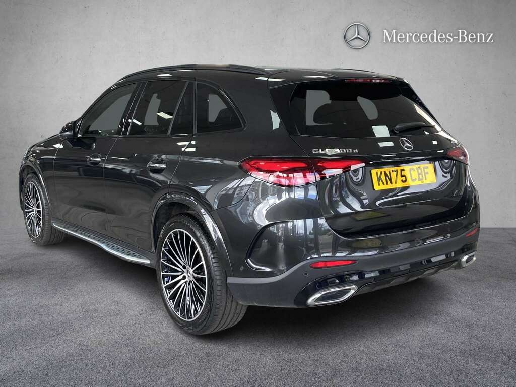 Mercedes-Benz GLC Class 300D 4Matic Amg Line Premium 9G-tronic 2025 KN75CBF Grey #4
