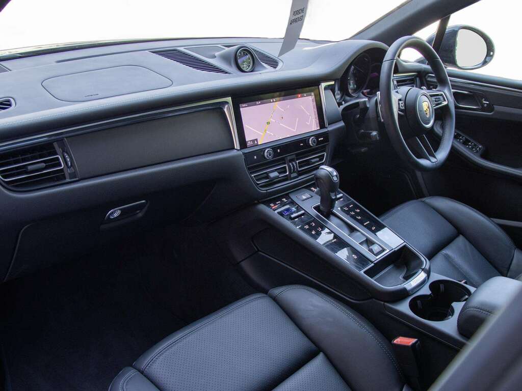 Porsche Macan 2.0T Suv Pdk 4Wd Euro 6 Ss 265 Ps Black #3
