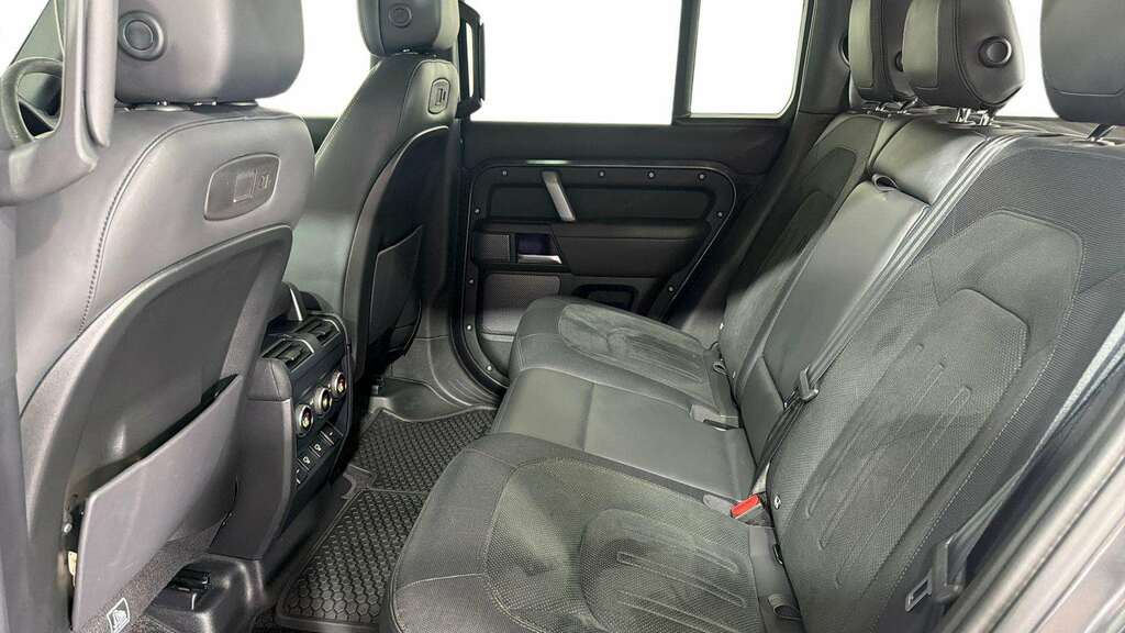 Land Rover Defender 110 5.0 P525 V8 110 2021 Grey #4