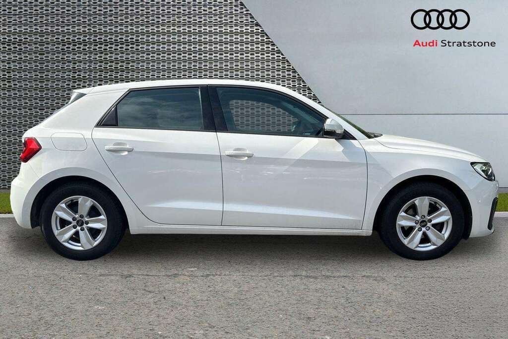 Audi A1 25 Tfsi Technik 2023 VA23KLX White #4