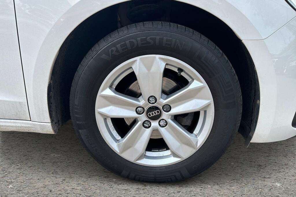 Audi A1 25 Tfsi Technik 2023 VA23KLX White #5