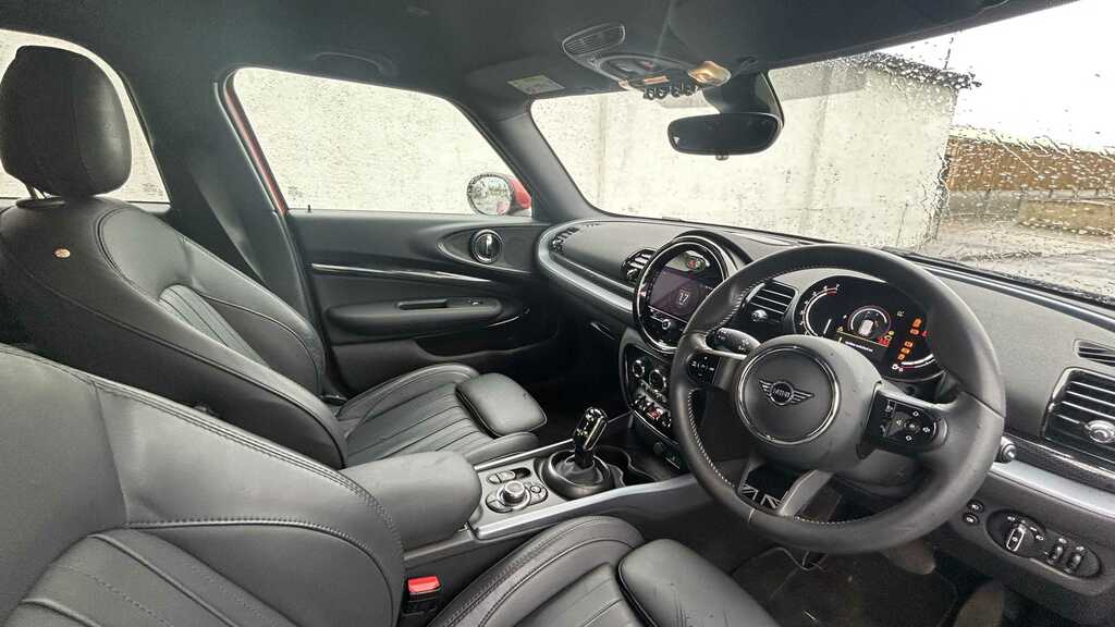 Mini Clubman 1.5 Cooper Exclusive Premium 6Dr 2023 Red #6