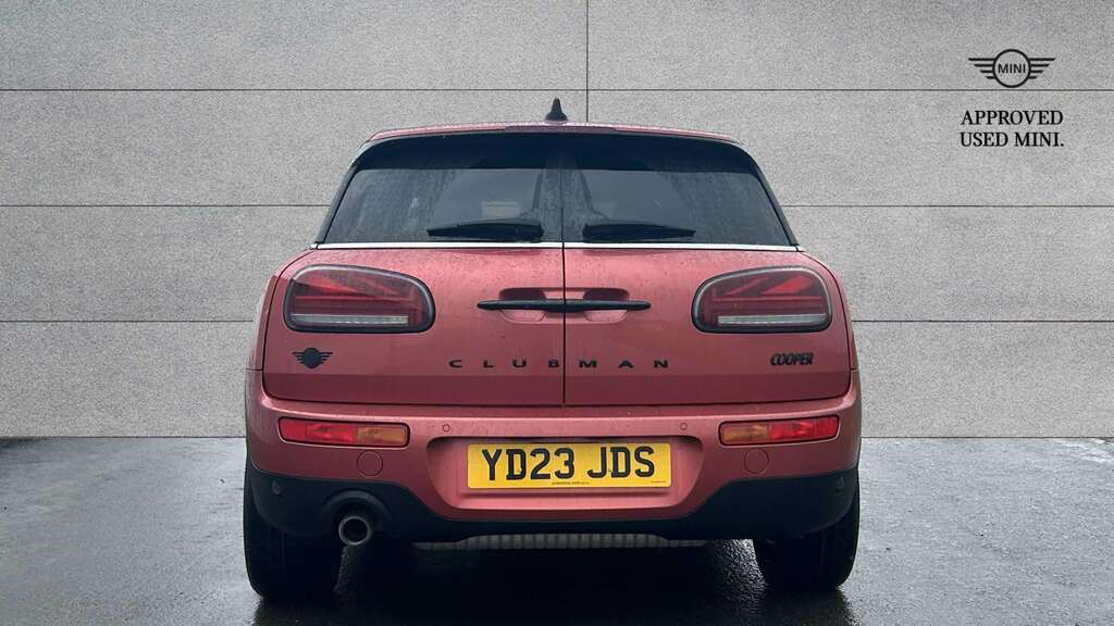 Mini Clubman 1.5 Cooper Exclusive Premium 6Dr 2023 Red #2