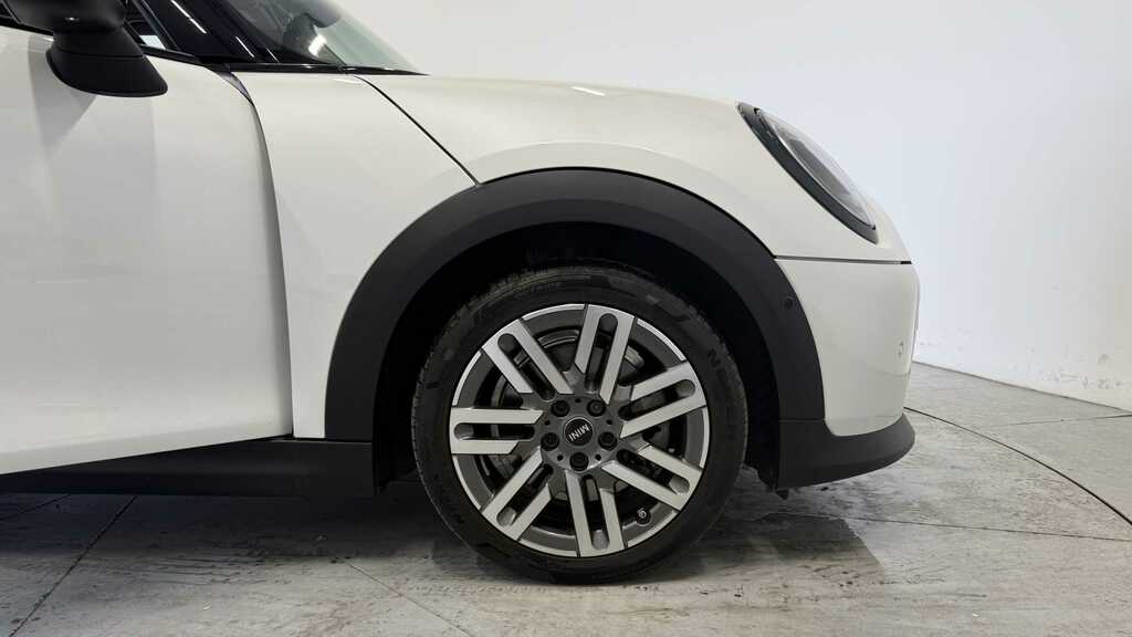 Mini Hatch 1.5 C Classic Level 1 2024 White