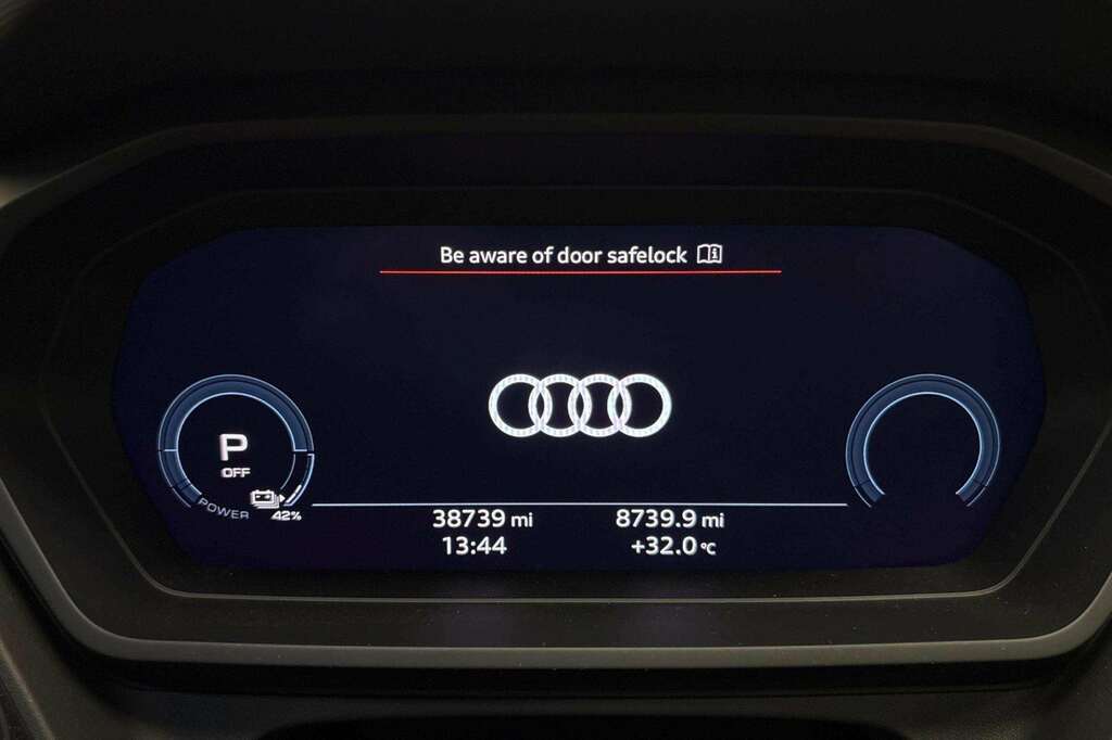 Audi Q4 E Tron 50 Sport Sportback Quattro 82Kwh Black #9