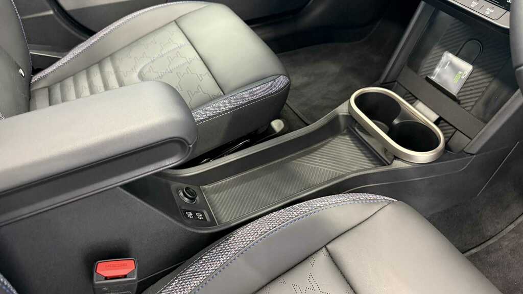 Mini Hatch 1.5 C Classic Level 2 2025 YF75FRC Grey #4