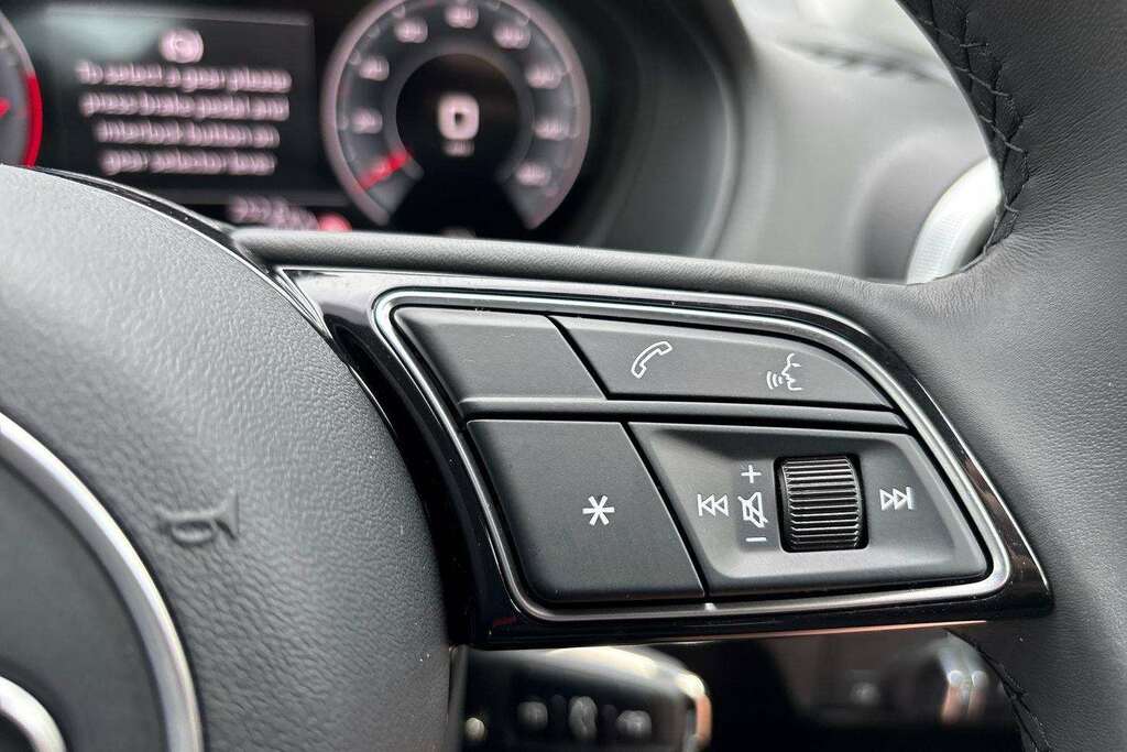 Audi Q2 Audi Estate 35 Tfsi Black Edition S Tronic Blue #16