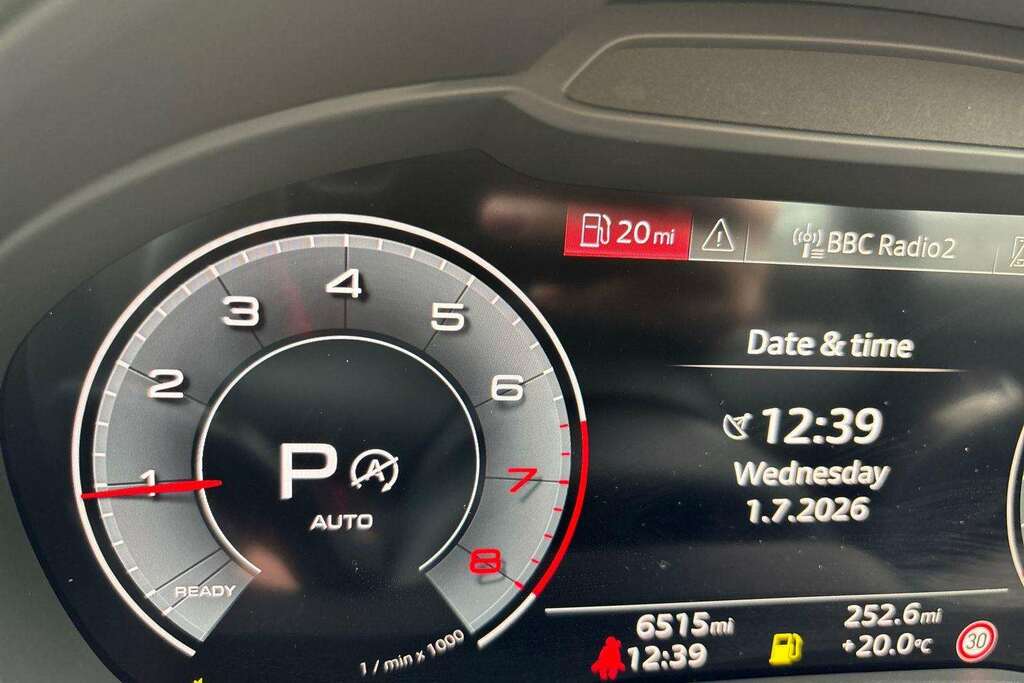 Audi Q2 Audi Estate 35 Tfsi Black Edition S Tronic Blue #30