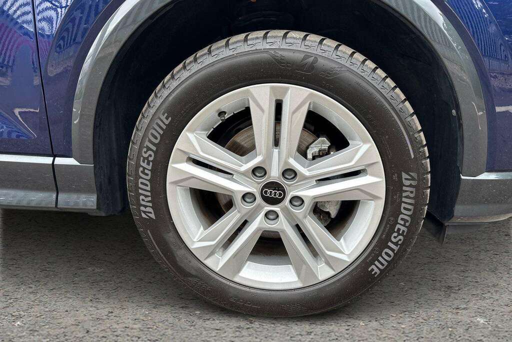 Audi Q2 35 Tfsi Sport S Tronic 2025 #5