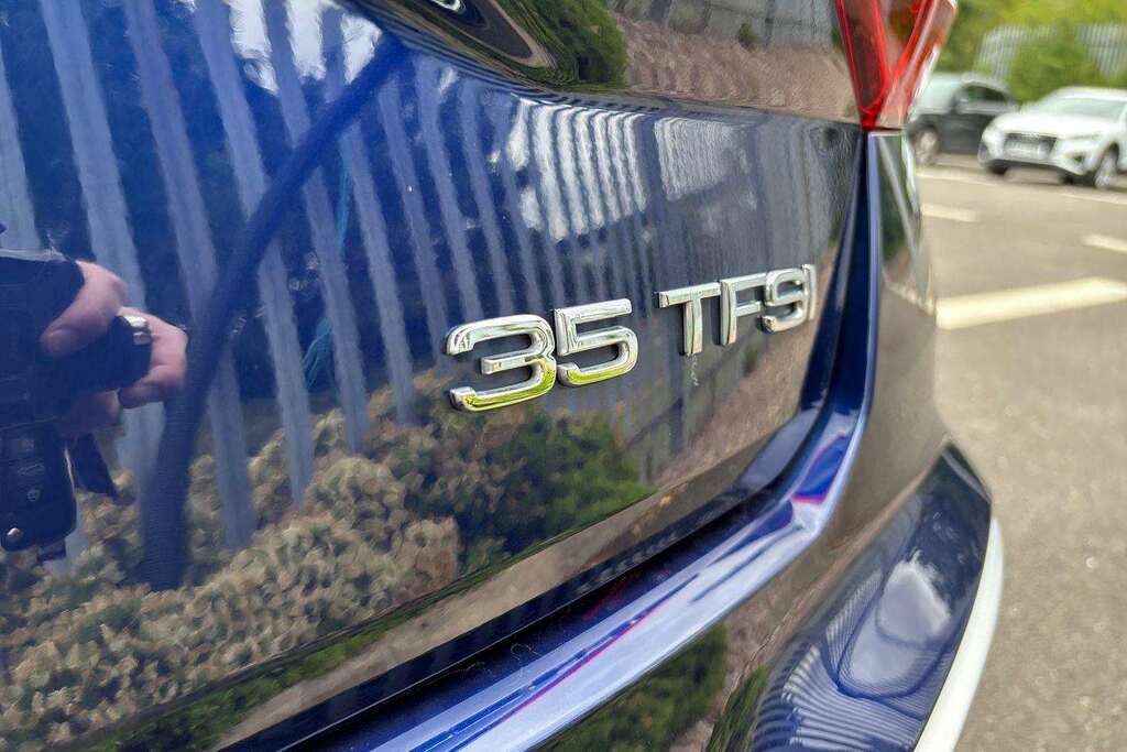 Audi Q2 Audi Estate 35 Tfsi Black Edition S Tronic Blue #11