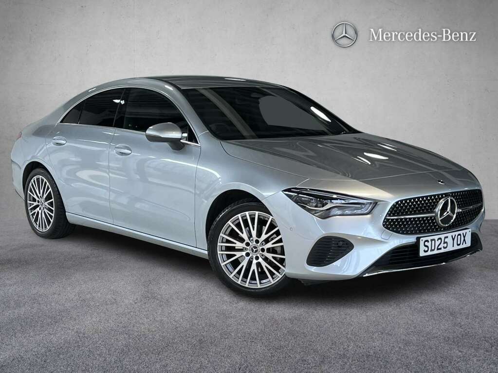 Mercedes-Benz CLA Class 200 Sport Executive Tip 2025 Silver