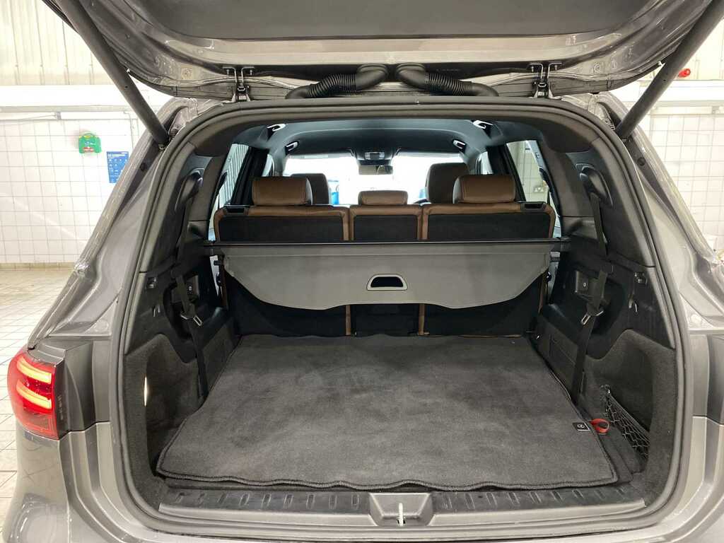 Mercedes-Benz GLB Class 1.3 Glb200h Mhev Amg Line Premium Suv #15