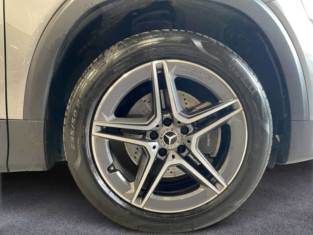 Mercedes-Benz GLB Class 1.3 Glb200h Mhev Amg Line Premium Suv #11