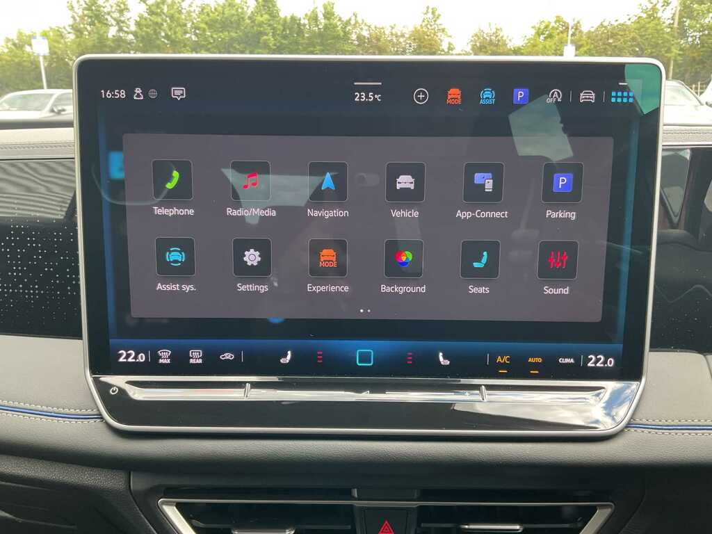 Volkswagen Tiguan Match Blue #32
