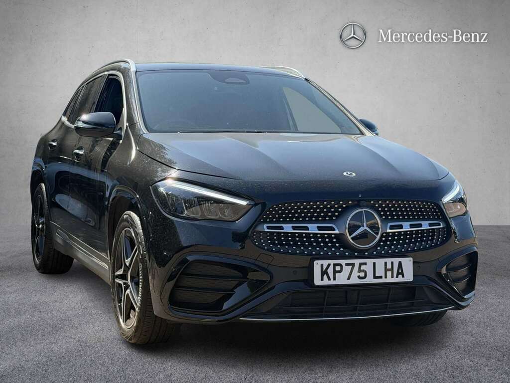Mercedes-Benz GLA Class 200D Amg Line Executive 2025 KP75LHA Black #4