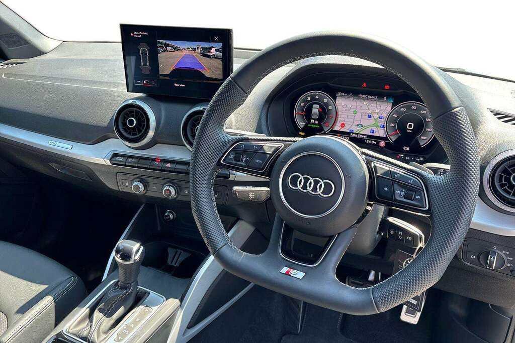Audi Q2 35 Tfsi Black Edition S Tronic 2025 BL75KFK #6