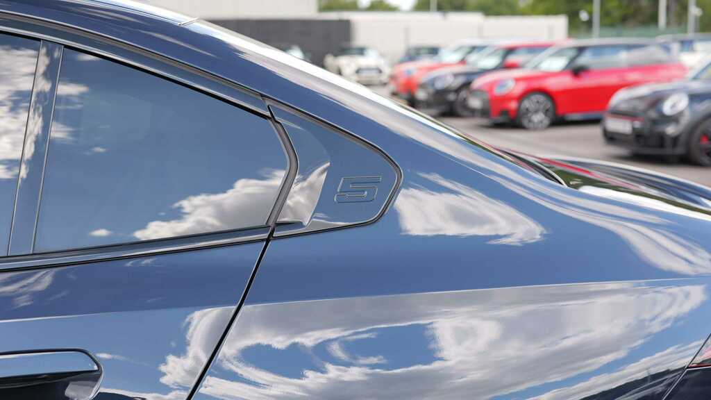 BMW i5 250Kw Edrive40 M Sport 84Kwh Grey #11