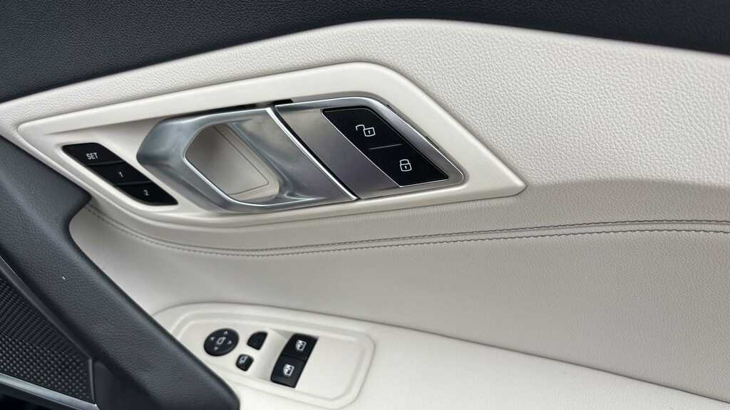BMW Z4 Z4 Sdrive20i M Sport White #27