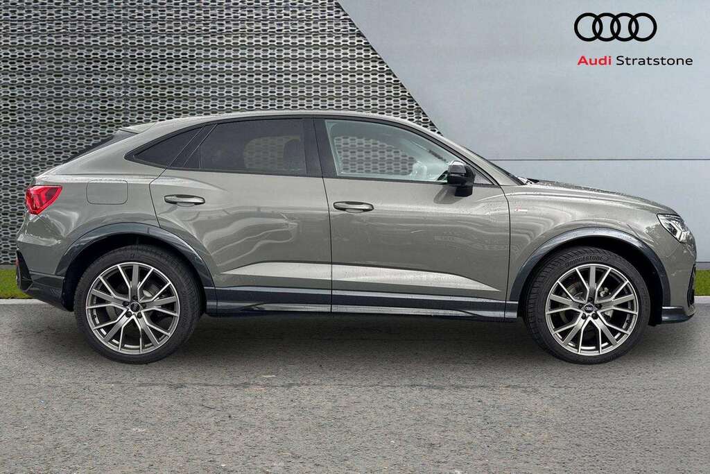 Audi Q3 35 Tfsi Black Edition S Tronic 20 Alloy 202 MW75SZN Grey #4