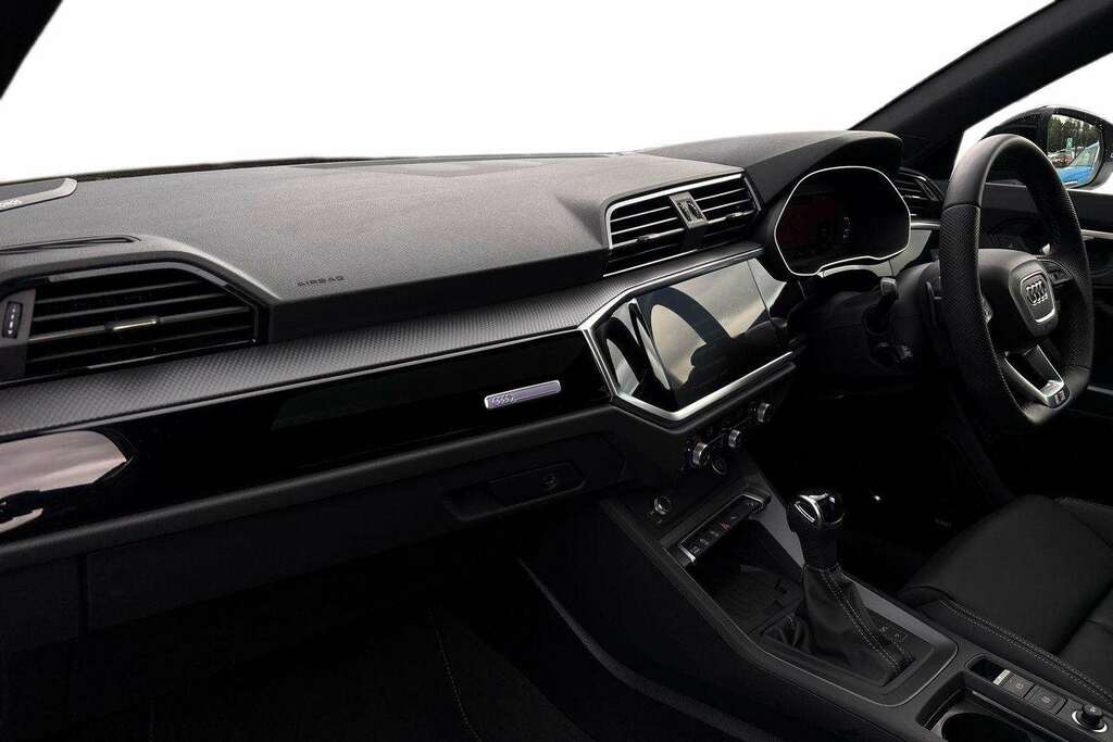 Audi Q3 35 Tfsi Black Edition S Tronic 20 Alloy 202 MW75SZN Grey #2