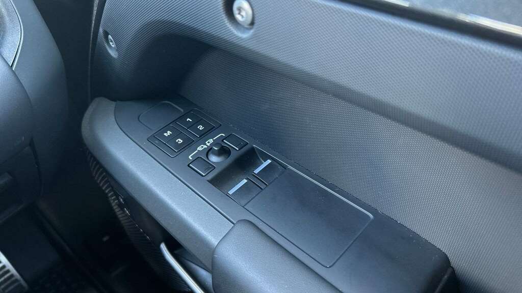 Land Rover Defender 90 5.0 P525 V8 Carpathian Edition 90 Grey #23
