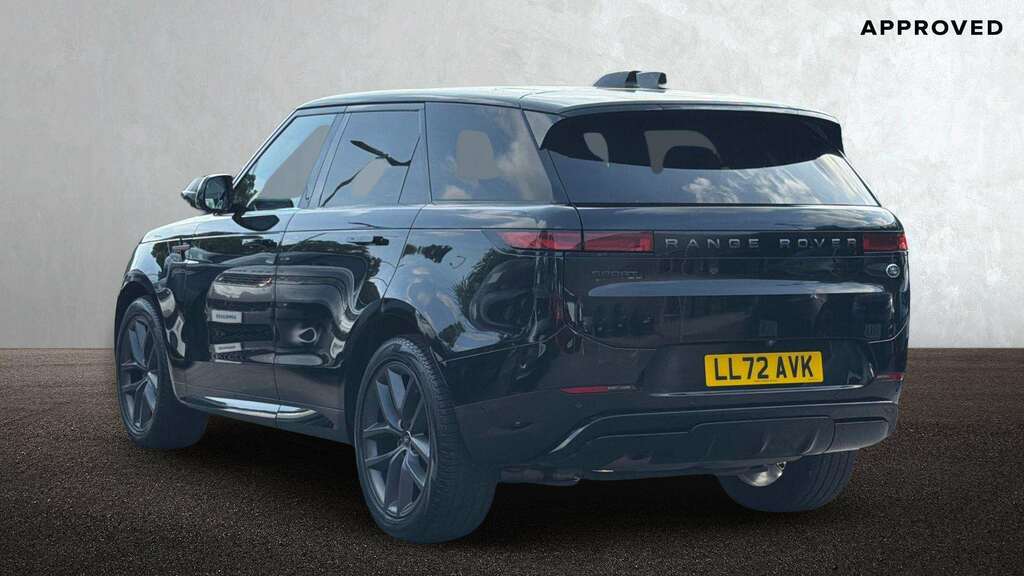 Land Rover Range Rover Sport 3.0 D300 Dynamic Se 2022 LL72AVK Black #2