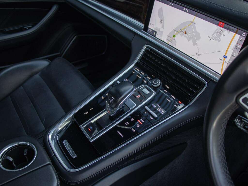 Porsche Panamera 2.9 V6 E-hybrid 14Kwh 4 Saloon Plug-in White #26