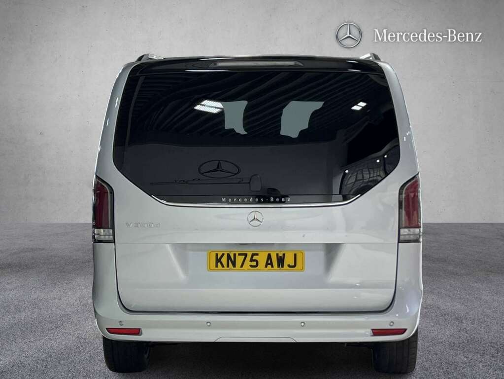Mercedes-Benz V Class V300 D Premium 9G-tronic Extra Long 2025 Silver #4