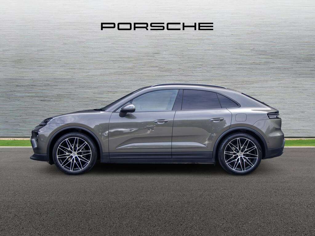 Porsche Macan 265Kw 100Kwh 2024 Green #5