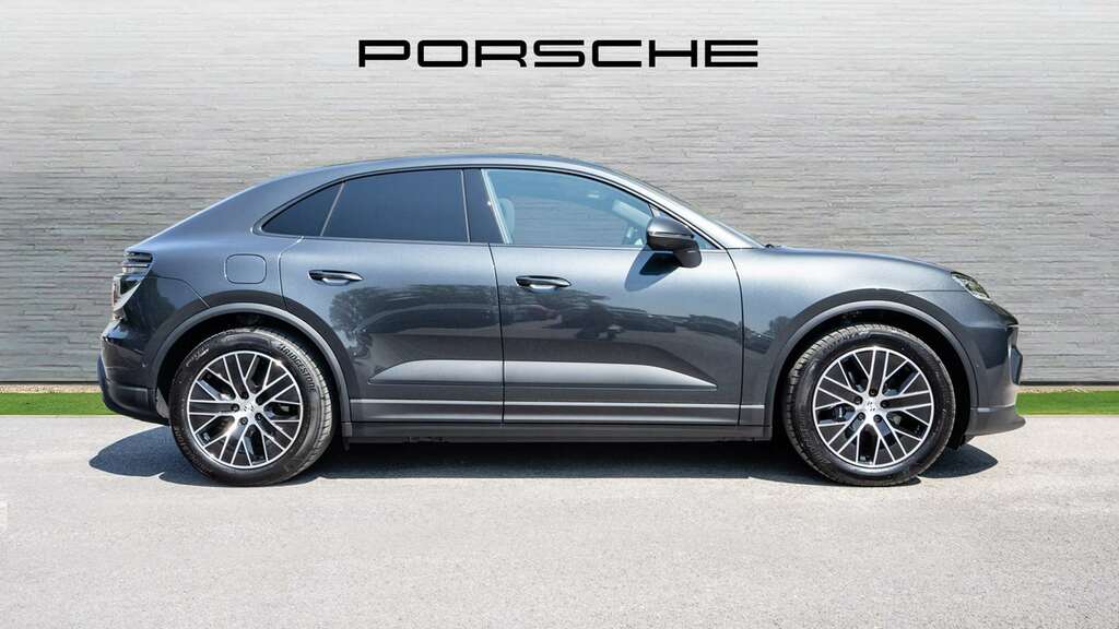 Porsche Macan 4 2026 GJ26XYH Grey #5