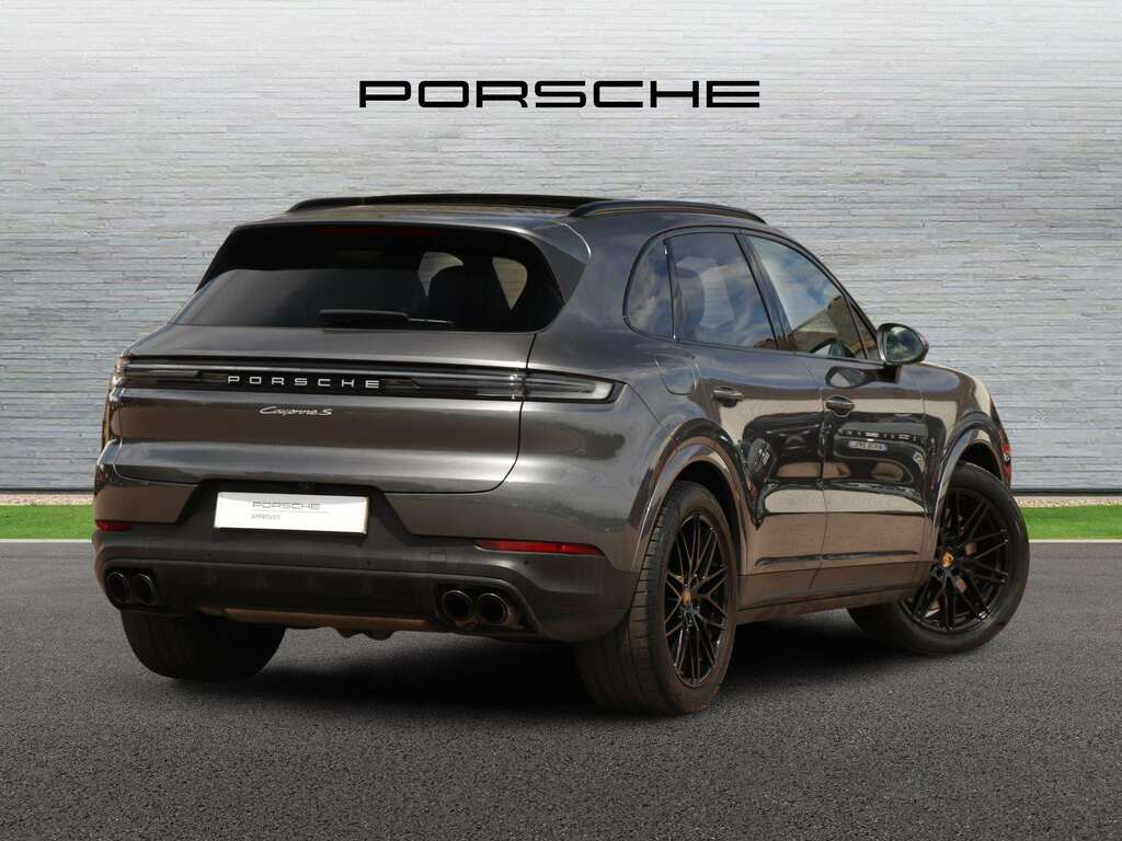Porsche Cayenne Cayenne S 2023 Grey #3