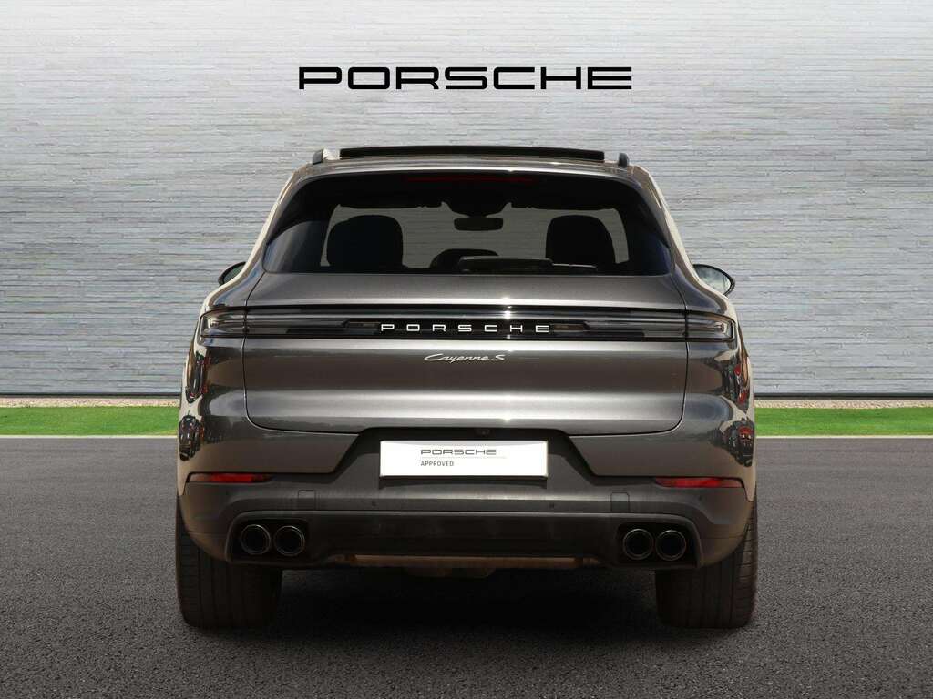 Porsche Cayenne Cayenne S 2023 Grey #4