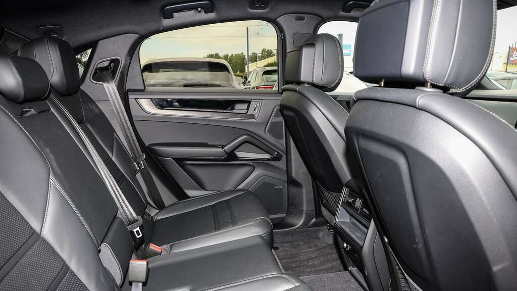 Porsche Cayenne E-hybrid Coupe Black Edition 2026 BW75MWN Grey #6