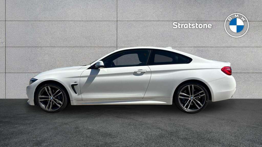 BMW 4 Series 420I M Sport Professional Media 2018 White #4