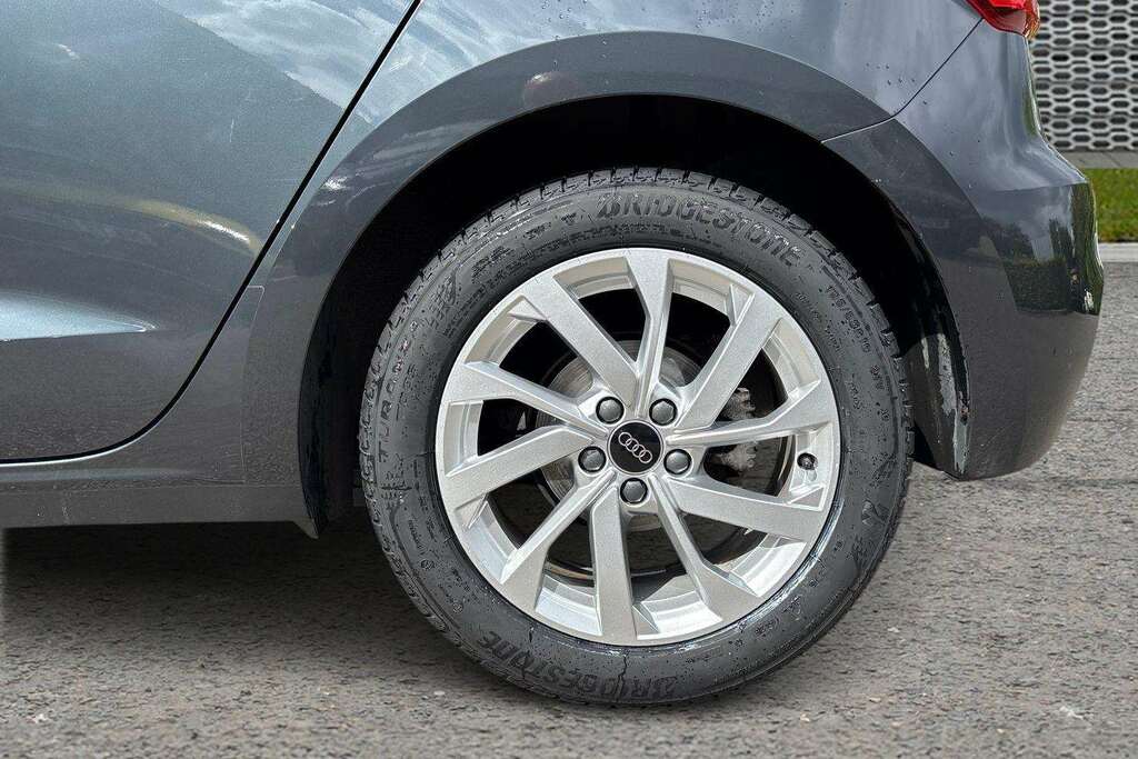 Audi A1 30 Tfsi 110 Sport 2023 MP23KMO Grey #4
