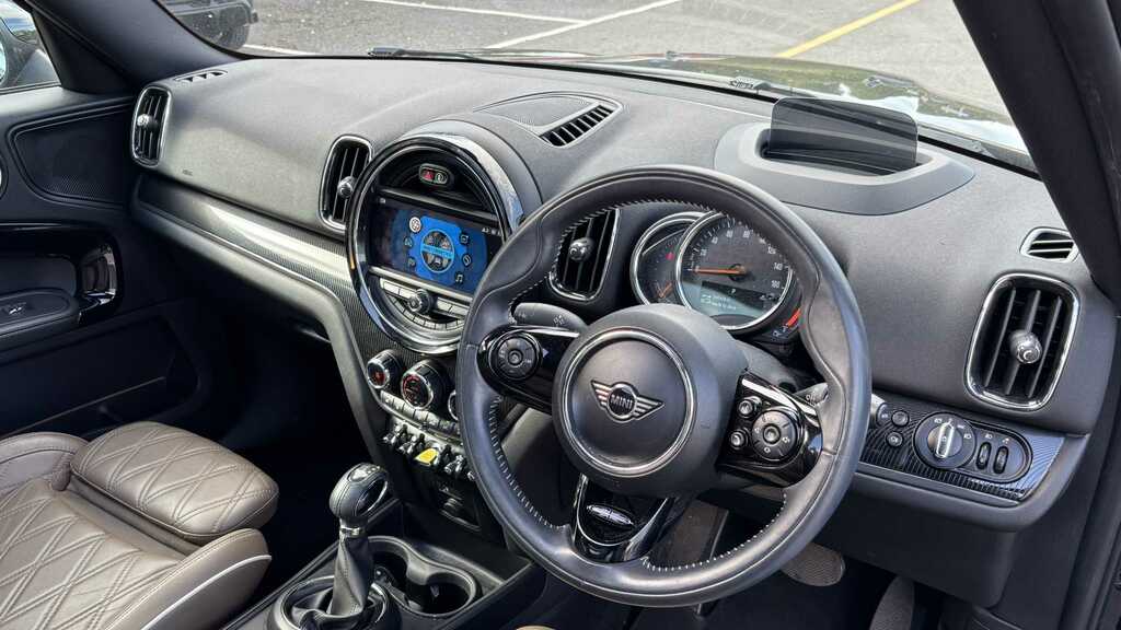 Mini Countryman 1.5 Cooper S E Exclusive All4 Phev 2019 LR19OXT Black #3