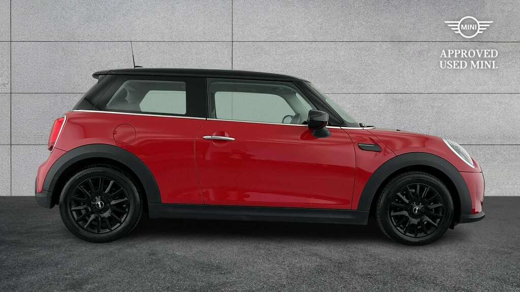 Mini Hatch 1.5 Cooper Classic 2023 YP73NCA Red #3