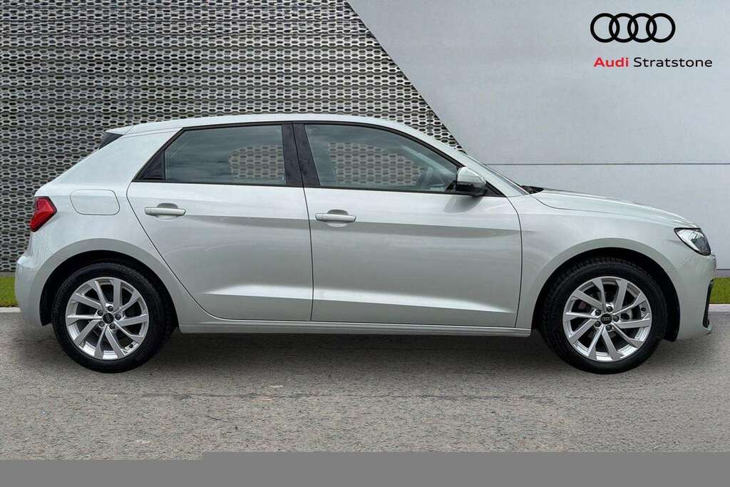 Audi A1 25 Tfsi Sport 2025 KU75ZBE Silver #2