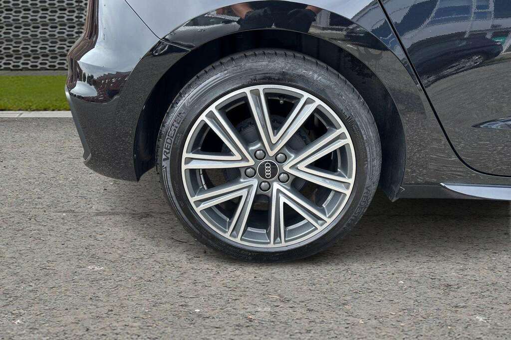Audi A1 25 Tfsi S Line 2024 BA74LRN Black #4